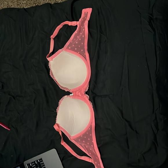 FINAL OFFER WILL DONATE SOON vs lined demi bra 34D - Picture 2 of 3